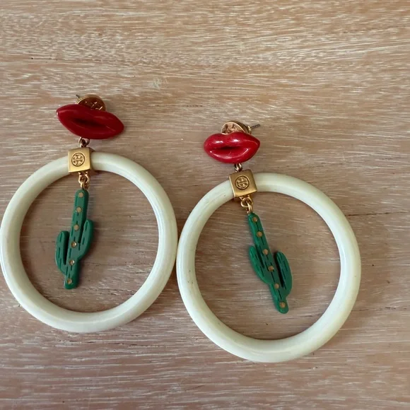 Tory Burch Red and Green Cactus Hoop Earrings - Picture 2 of 5